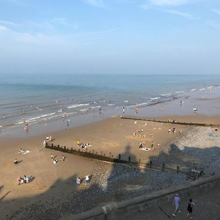Cosy Beach House Steps From The Sea Cromer Buitenkant foto
